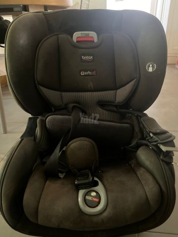 כיסא לרכב של BRITAX