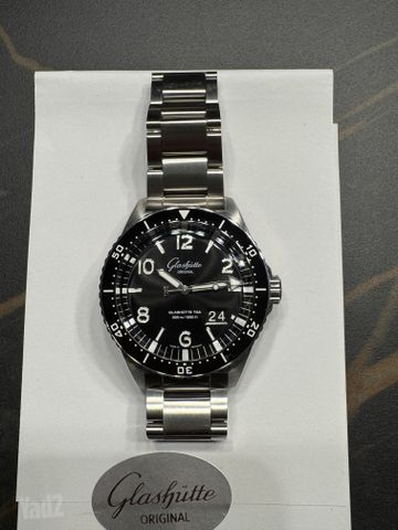 Glashutte Original SeaQ