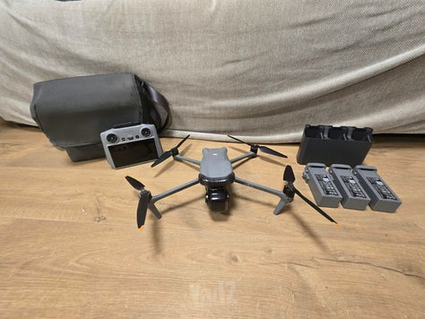 רחפן dji air 3 combo