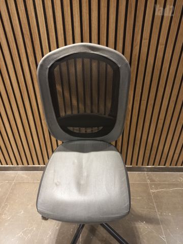 כיסא מנהלים