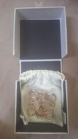 סיכת דש מבית LOEWE
