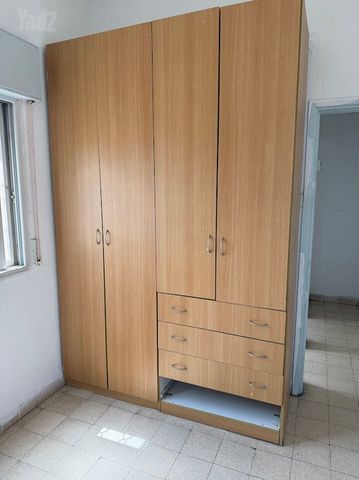 ארון בגדים