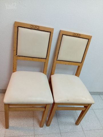 2 כסאות אוכל