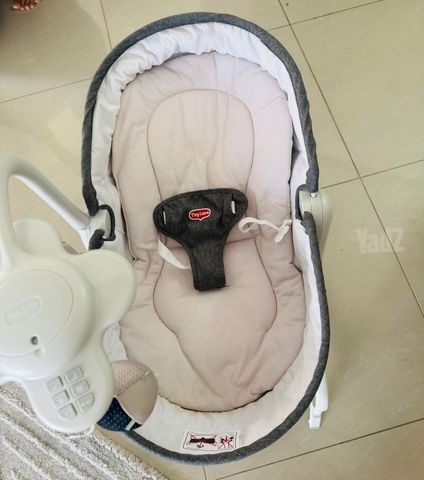 טרמפולינה Tiny love