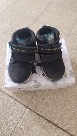 נעלי תינוק