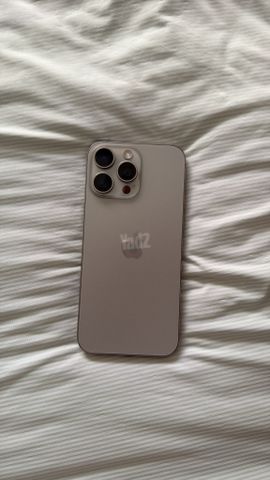 למכירה אייפון 16 pro max