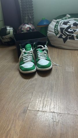 Air Jordan 1 Low Green