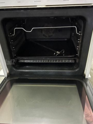 תנור Built-in של חברת Sauter