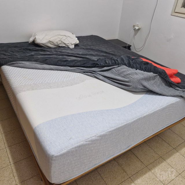 מיטה royal blue איכותית