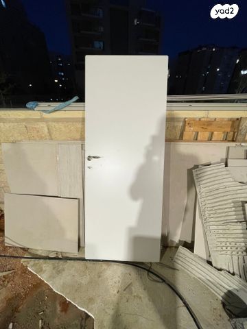 דלת קו 0 חדשה