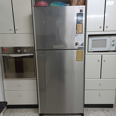 מקרר שארפ