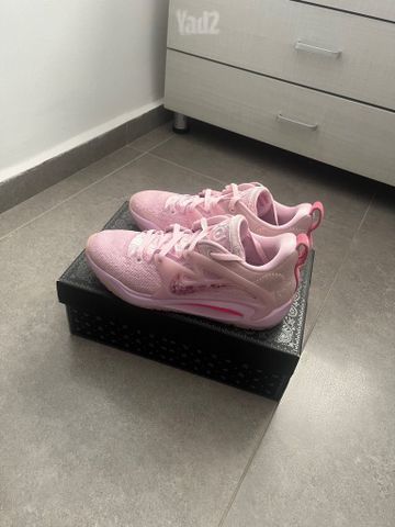 Kd 7 aunt pearl