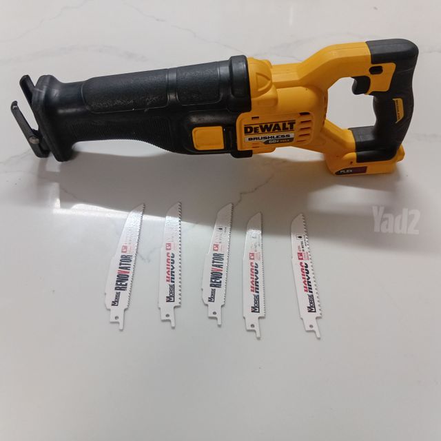 DEWALT DCS 388