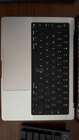 Macbook pro 14’ M5 16gb + 1TB