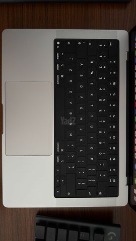 Macbook pro 14’ M5 16gb + 1TB
