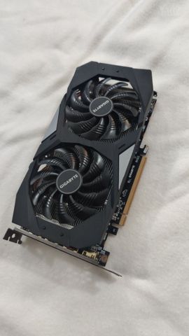 Gigabyte RX5600 XT WindForce