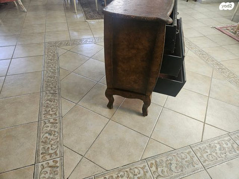 שידה וינטג'