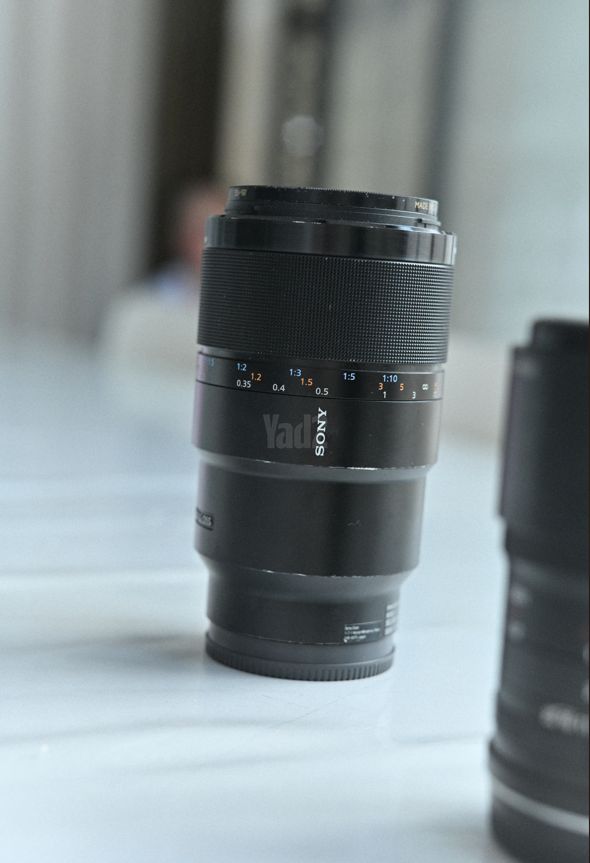 Sony FE 90mm F2.8 Macro G OSS