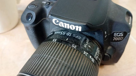 Canon EOS 700d
