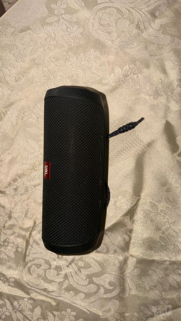 רמקול JBL