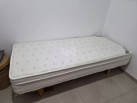מיטת נוער + מזרן