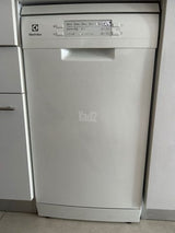 מדיח צר