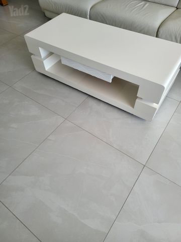 שולחן ומזנון