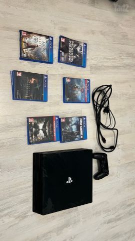 PS4 Pro 1TB CUH-7216+6 משחקים