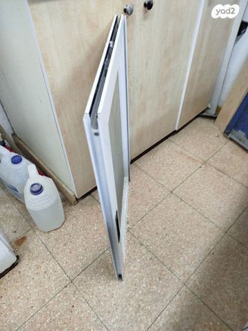 כנף רשת לחלון