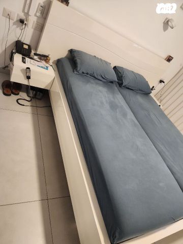 מיטה זוגית
