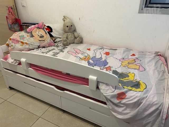 מיטת חבר