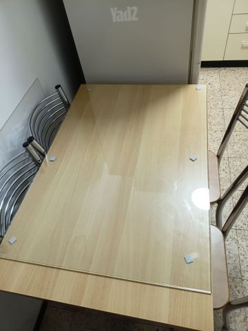 זכוכית לשלחן