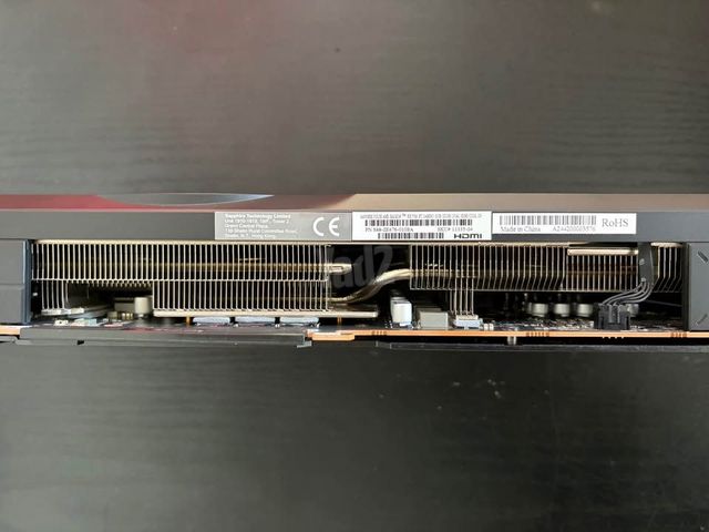 AMD Radeon™ RX 7700 XT 12GB