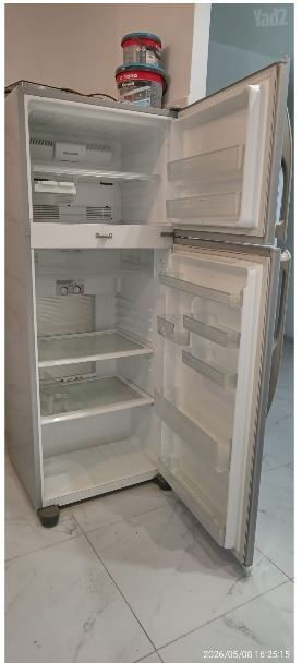 ספה פינתית+מקרר+תנור אפייה