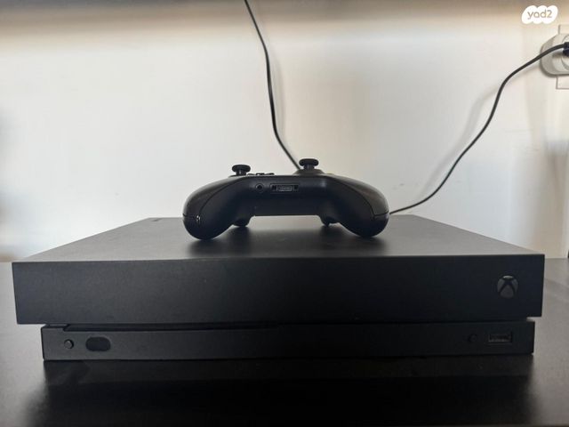 Xbox one X