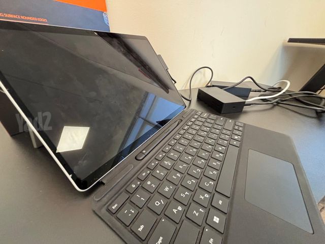 Microsoft Surface Pro