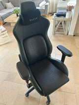 Razer Iskur