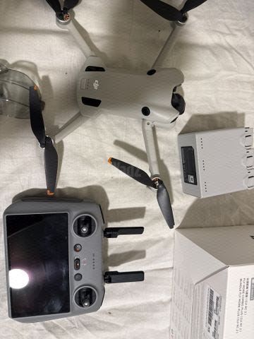 ‏רחפן dji mini 4 pro