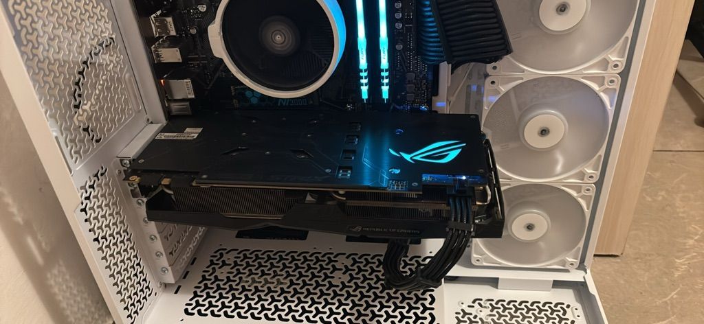Rog strix GTX 1070 ti 8gb oc