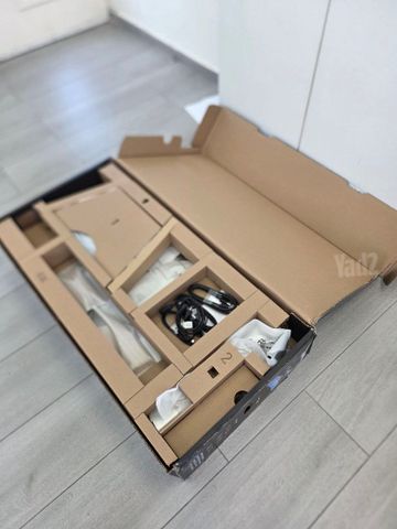Dell 40" Ultrawide 5K monitor