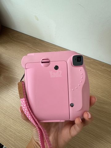 מצלמת instax mini 8