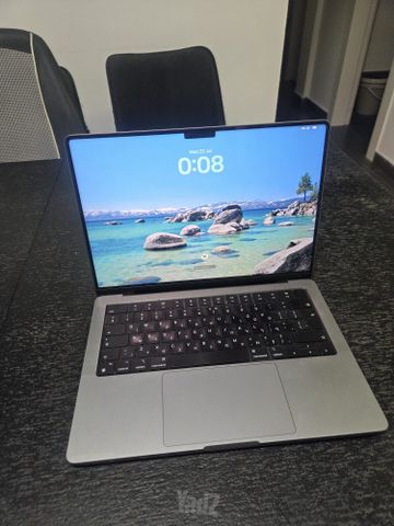 MacBook Pro M2 Pro 32GB 512GB