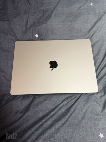 16 Apple Macbook pro M1 Max