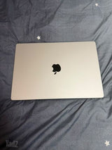 16 Apple Macbook pro M1 Max