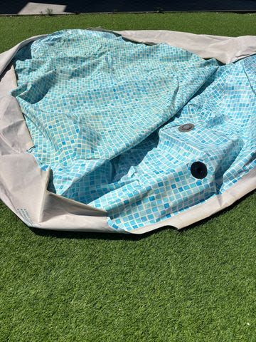 בריכת שחייה summer waves