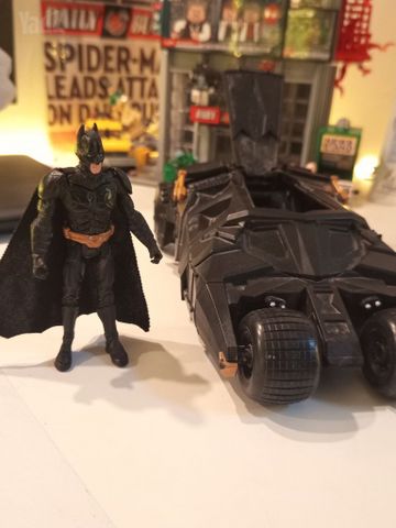 Batman Batmobile Tumbler