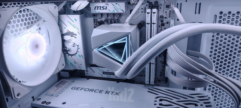 RTX 5070 2TB SSD 32GB RAM DDR5