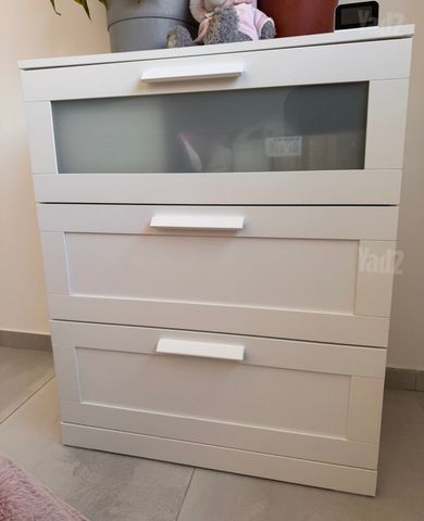 ארון הבגדים