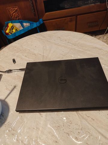 Dell Inspiron 15 3000