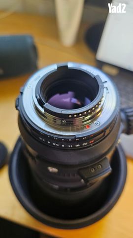 סיגמה 300ממ f2.8